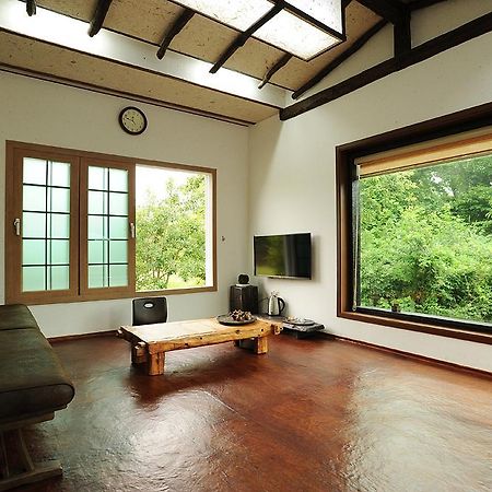 Вилла Supgol Private House Чеджудо Экстерьер фото
